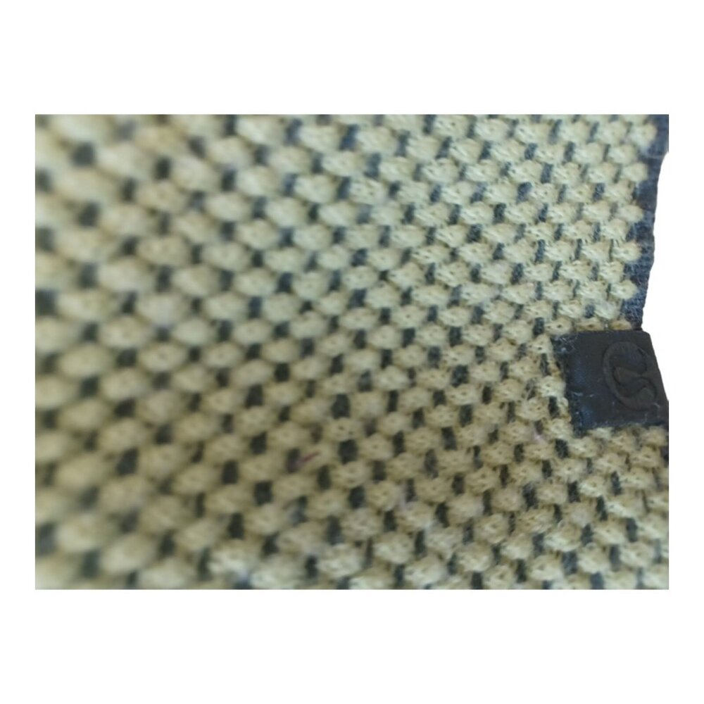 Lulumemon Cropped Reversible Sweater - Picture 2 of 4